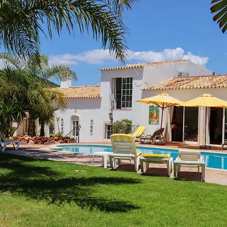 بيت للعطل Idyllic With Huge Garden For 14pax