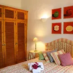 Idyllic With Huge Garden For 14pax * Almancil