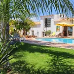 Idyllic With Huge Garden For 14pax *