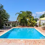 Ferienhaus Idyllic With Huge Garden For 14pax Almancil