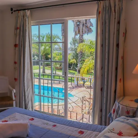 Idyllic With Huge Garden For 14pax *