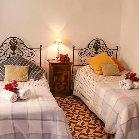 Idyllic With Huge Garden For 14pax Prázdninový dům